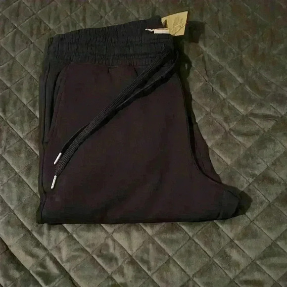 Men’s jogging pants - Picture 4 of 5